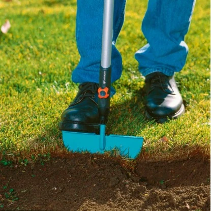 Gardena Combisystem-Rasenkantenstecher – Bild 2