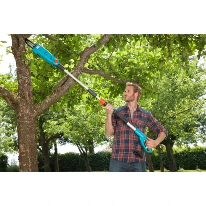 Gardena Elektro-Teleskopsäge TCS 720/20 – Bild 4